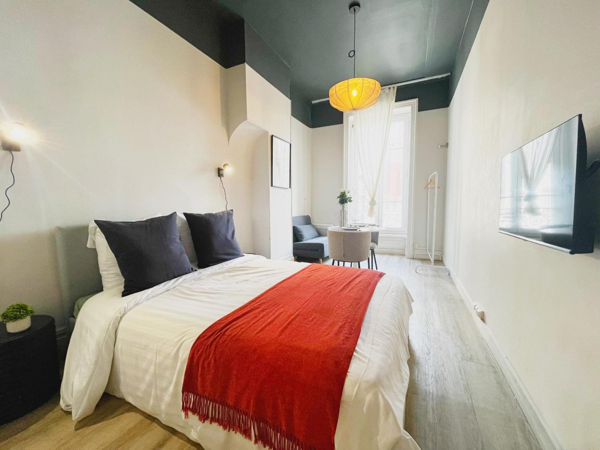 Suite Opium Lyon Exterior foto